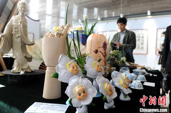 期間，主辦方還舉辦水仙花文創(chuàng)作品展示?！埥鸫?攝