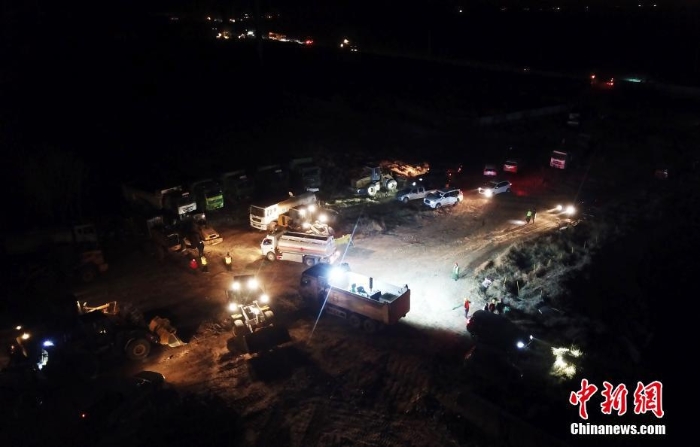 河北石家莊連夜搭建集中隔離點