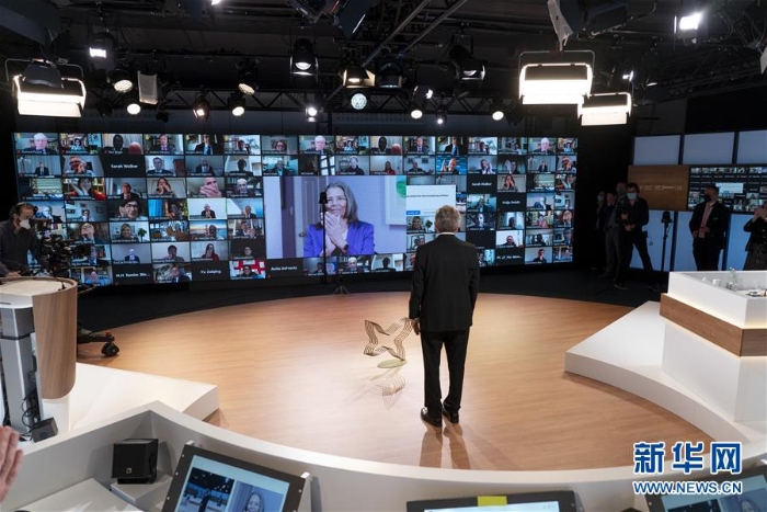 （體育）（7）巴赫連任國際奧委會主席