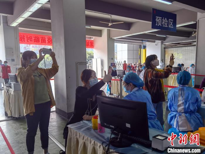 點(diǎn)擊進(jìn)入下一頁