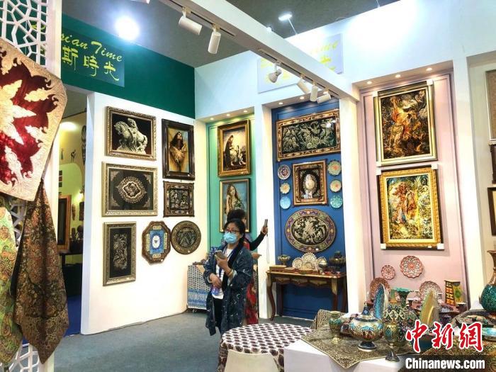 來自伊朗的手工藝品?！∨饲呶?攝