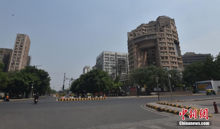 印度首都新德里宣布第三次延長“封城”