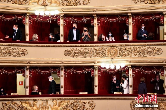 意大利歌劇院今年首次開放 觀眾紛至沓來