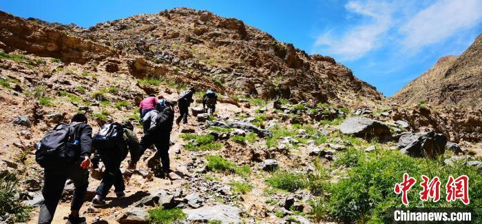 點擊進(jìn)入下一頁