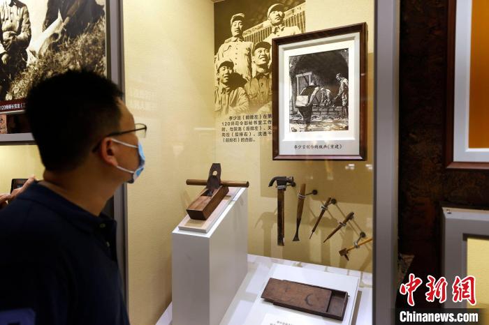 國內60家主題紀念（博物）館聯(lián)合推出中共抗戰(zhàn)文物專題展