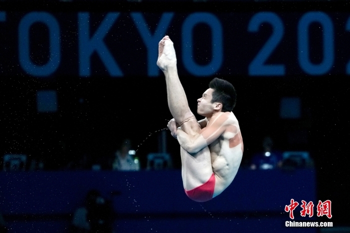 38金！曹緣奪得東京奧運(yùn)會(huì)男子十米跳臺(tái)金牌