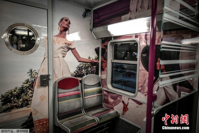 法國巴黎地鐵變身沉浸式“博物館” 通勤從此浪漫文藝