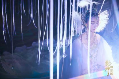 圖展山河盛景，服飾乾坤方儀――熊英|乾坤？方儀2022SS中國國際時裝周開幕大秀震撼上演