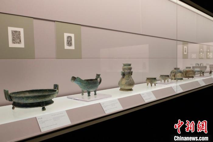 漢淮傳奇——噩國青銅器精粹展?！∠目↓?攝