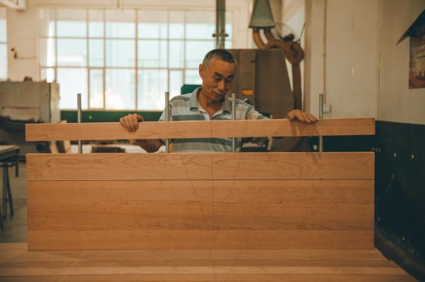 原創(chuàng)設(shè)計家具給中國家庭帶來的改變，遠(yuǎn)不止一件物品本身