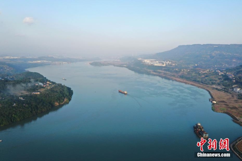 初冬時(shí)節(jié) 三峽庫區(qū)風(fēng)景別有一番韻味