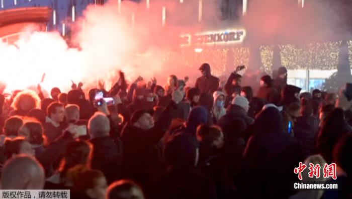 點(diǎn)擊進(jìn)入下一頁