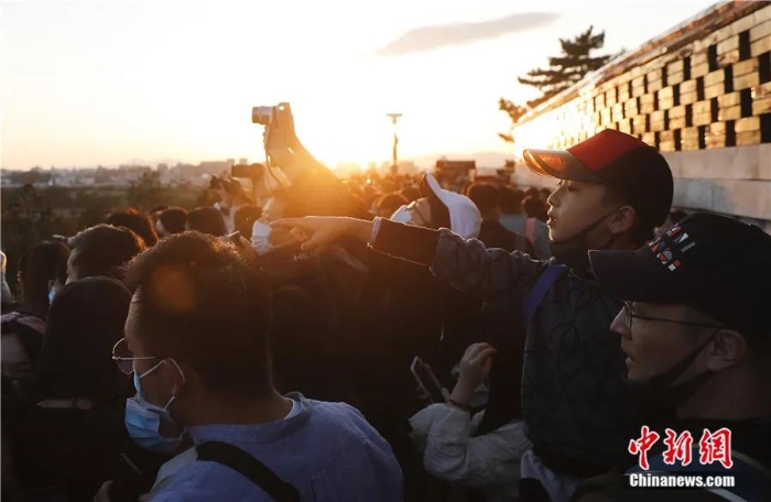 點擊進(jìn)入下一頁