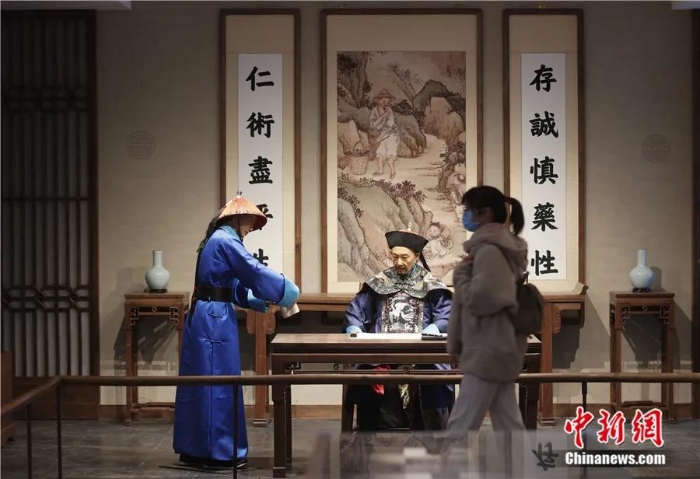 點擊進(jìn)入下一頁