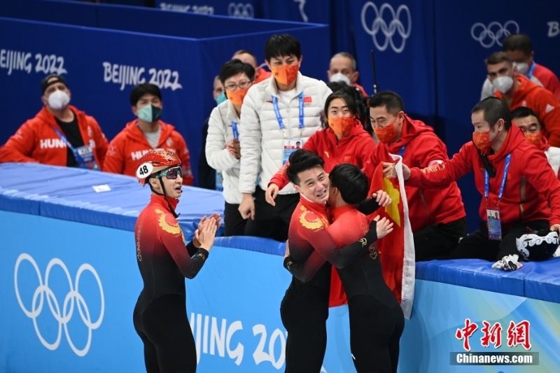 短道速滑男子1000米：任子威、李文龍包攬金銀牌