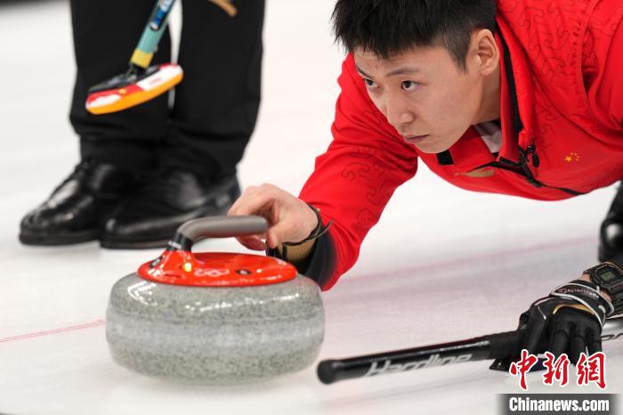中國(guó)男子冰壺惜敗瑞典隊(duì)無(wú)緣冬奧開(kāi)門紅