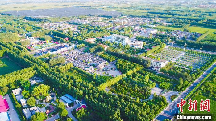 航拍下的山西賈家莊村。 賈家莊供圖