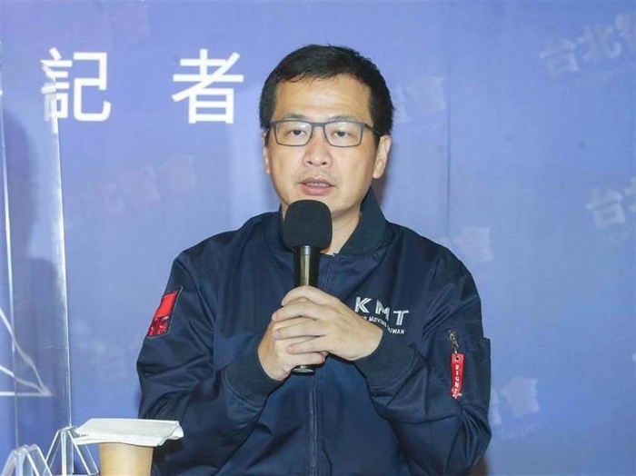 羅智強(qiáng)10點(diǎn)召開記者會(huì)正式宣布參選桃園市長_1649208973083