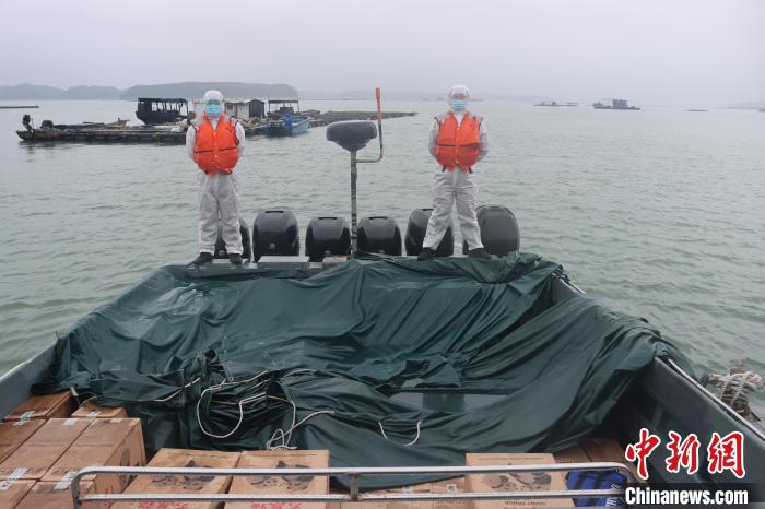 圖為查扣大馬力快艇?！V西海警局供圖