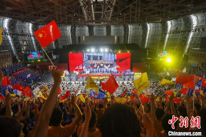 東南大學(xué)建校120周年慶祝大會(huì)隆重舉行?！°蟛?攝