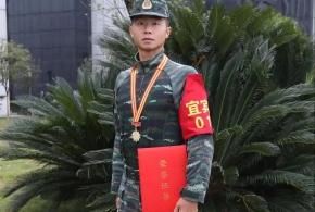 【迷彩青春】中國(guó)武警特戰(zhàn)全能精兵：周舟