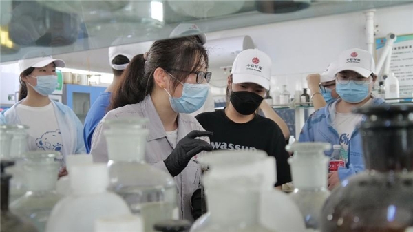 中信環(huán)境技術(shù)：污水廠開放日，小實驗有大能量