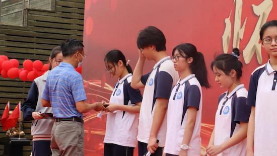 懷夢(mèng)想，致遠(yuǎn)方——青島西海岸新區(qū)育才中學(xué)2022屆初三畢業(yè)典禮