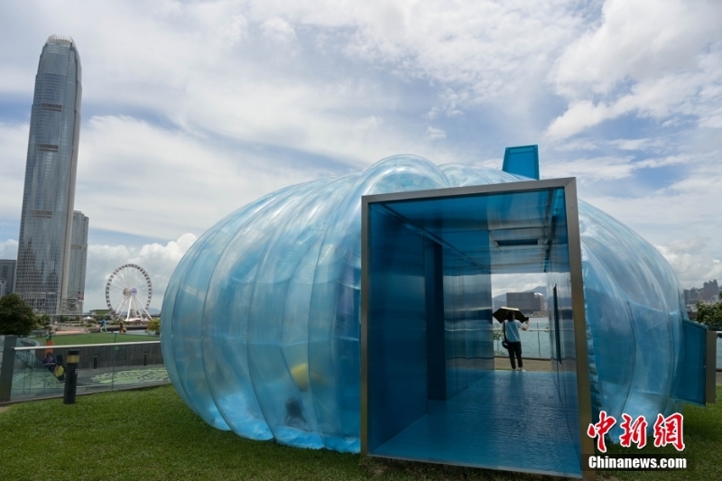 香港舉辦“藝術(shù)@維港” 展覽慶回歸