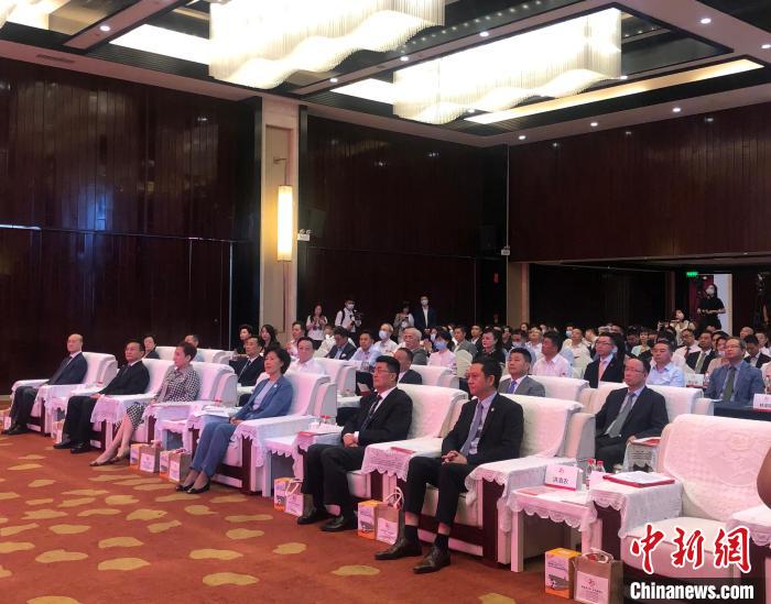 活動(dòng)現(xiàn)場(chǎng)?！「咴造?攝