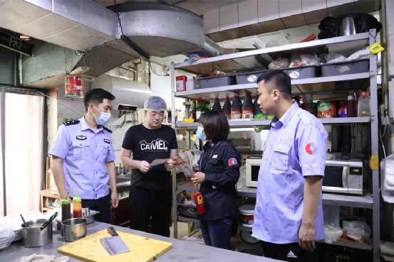 C0534135340365D77B27F3BC2CECCEDBB928250F_size368_w553_h369.webp C0534135340365D77B27F3BC2CECCEDBB928250F_size368_w553_h369.webp