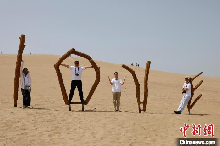 點擊進(jìn)入下一頁