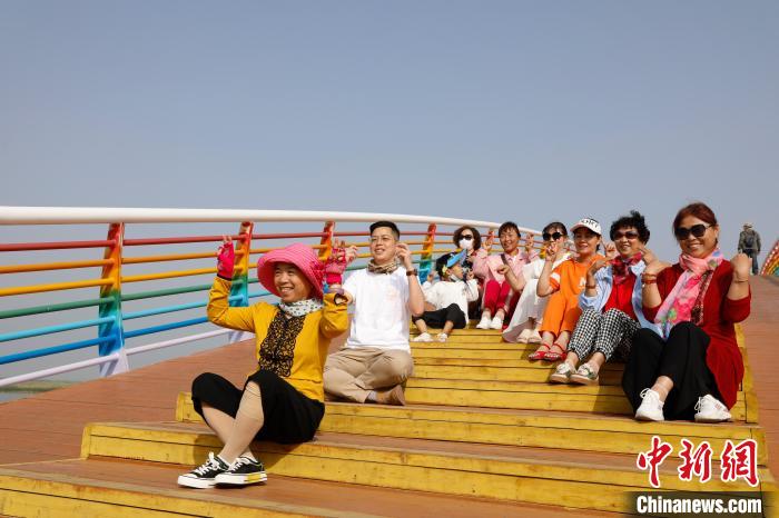 點擊進(jìn)入下一頁