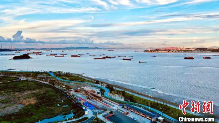 深江鐵路珠江口海底隧道工程施工現(xiàn)場 楊勝 攝