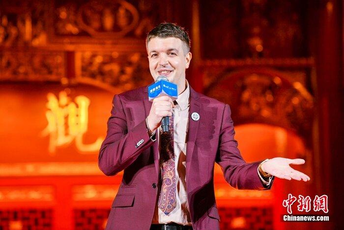 點擊進(jìn)入下一頁