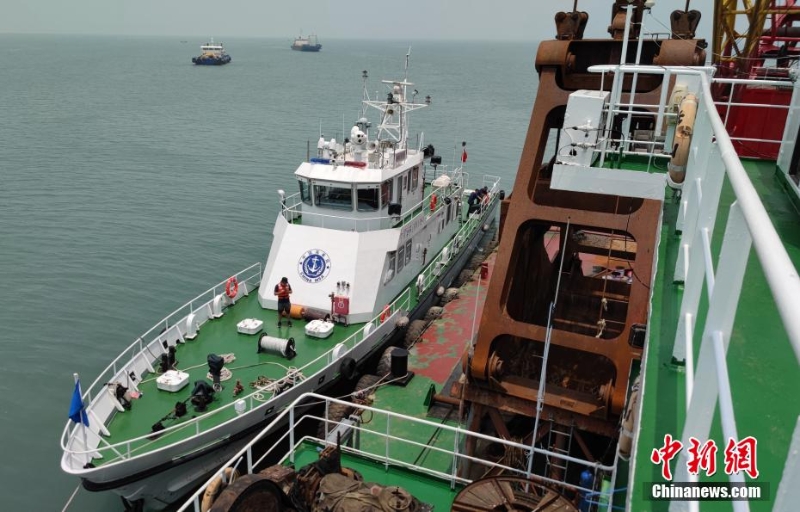 臺灣海峽首艘大型巡航救助船在福建南部海域開展編隊(duì)巡航執(zhí)法