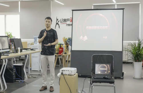 西安中領(lǐng)開展企業(yè)文化日活動(dòng)，慶祝跨境銷售業(yè)績(jī)逐年上升