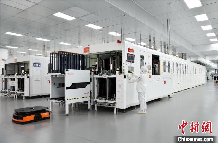 通威太陽能公司正常生產(chǎn)中?！∈茉L者供圖