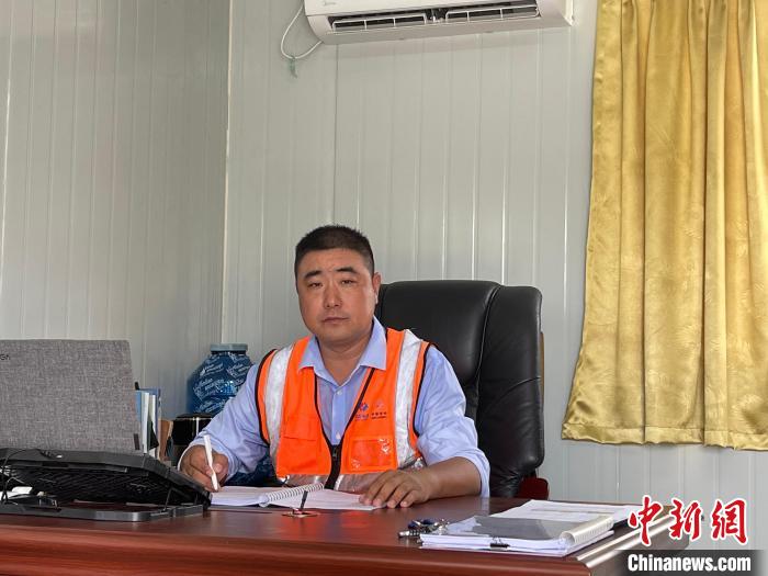 受訪人景波。　中國(guó)電建柬埔寨代表處 攝