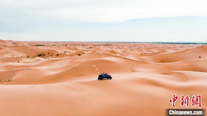 圖為選手在比賽中?！「旰朴?攝