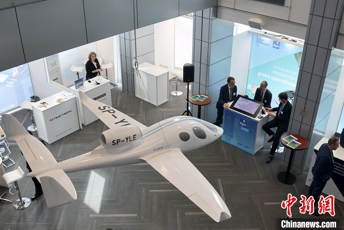 當(dāng)?shù)貢r間9月25日，加拿大蒙特利爾，2022年國際民航組織創(chuàng)新博覽會展示區(qū)一角。 <a target='_blank' href='/'>中新社</a>記者 余瑞冬 攝