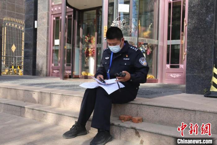 李輝：與病毒競(jìng)速的“追陽(yáng)人”