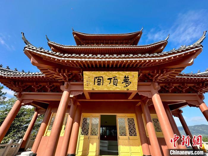 寧德職業(yè)技術學院夢頂閣。　吳允杰 攝