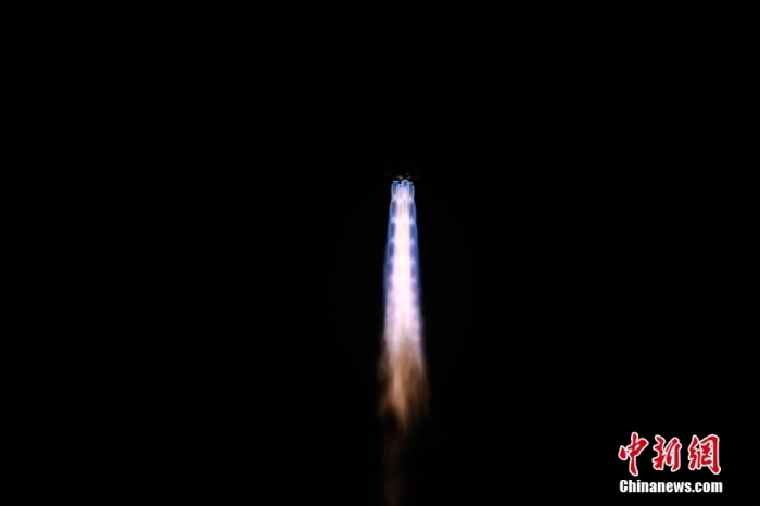 圖為發(fā)射現(xiàn)場。 <a target='_blank' href='/'>中新社</a>發(fā) 應龍飛 攝