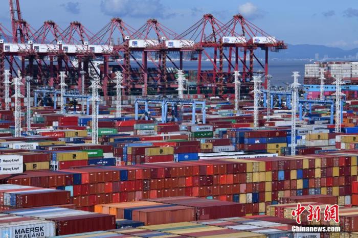 資料圖：集裝箱碼頭。張茵 攝