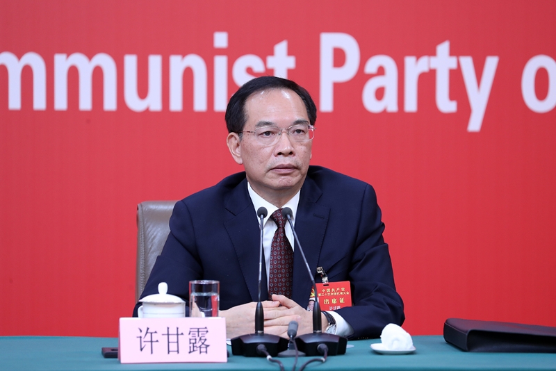 公安部黨委委員、副部長，國家移民管理局黨組書記、局長許甘露。（圖源：新華社）