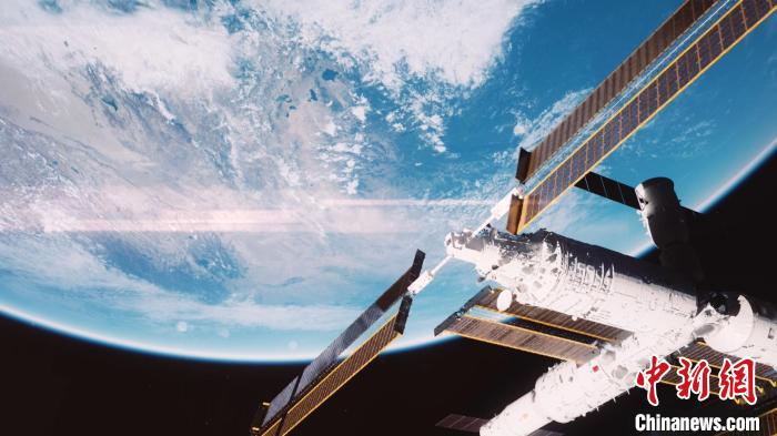 飛天圓夢｜為航天員模擬“太空動作”夢天“90后”總裝工變身“太空飛人”