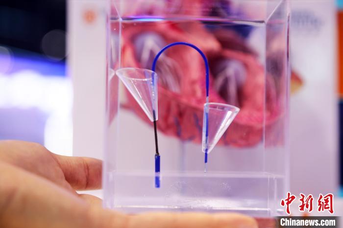 波士頓科學(xué)Sentinel抗栓塞腦保護(hù)裝置在本屆進(jìn)博會(huì)上正式發(fā)布上市?！珡┛?攝