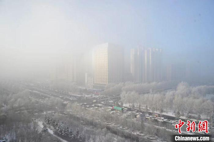 霧襲吉林多地部分地方能見度小于200米