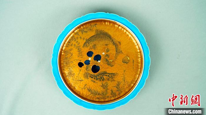 圖為陳磊創(chuàng)作的作品。　張學(xué)磊 攝