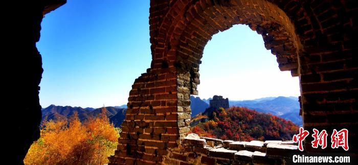 圖為張鶴珊拍攝的長(zhǎng)城景色。(資料圖) 張鶴珊 攝